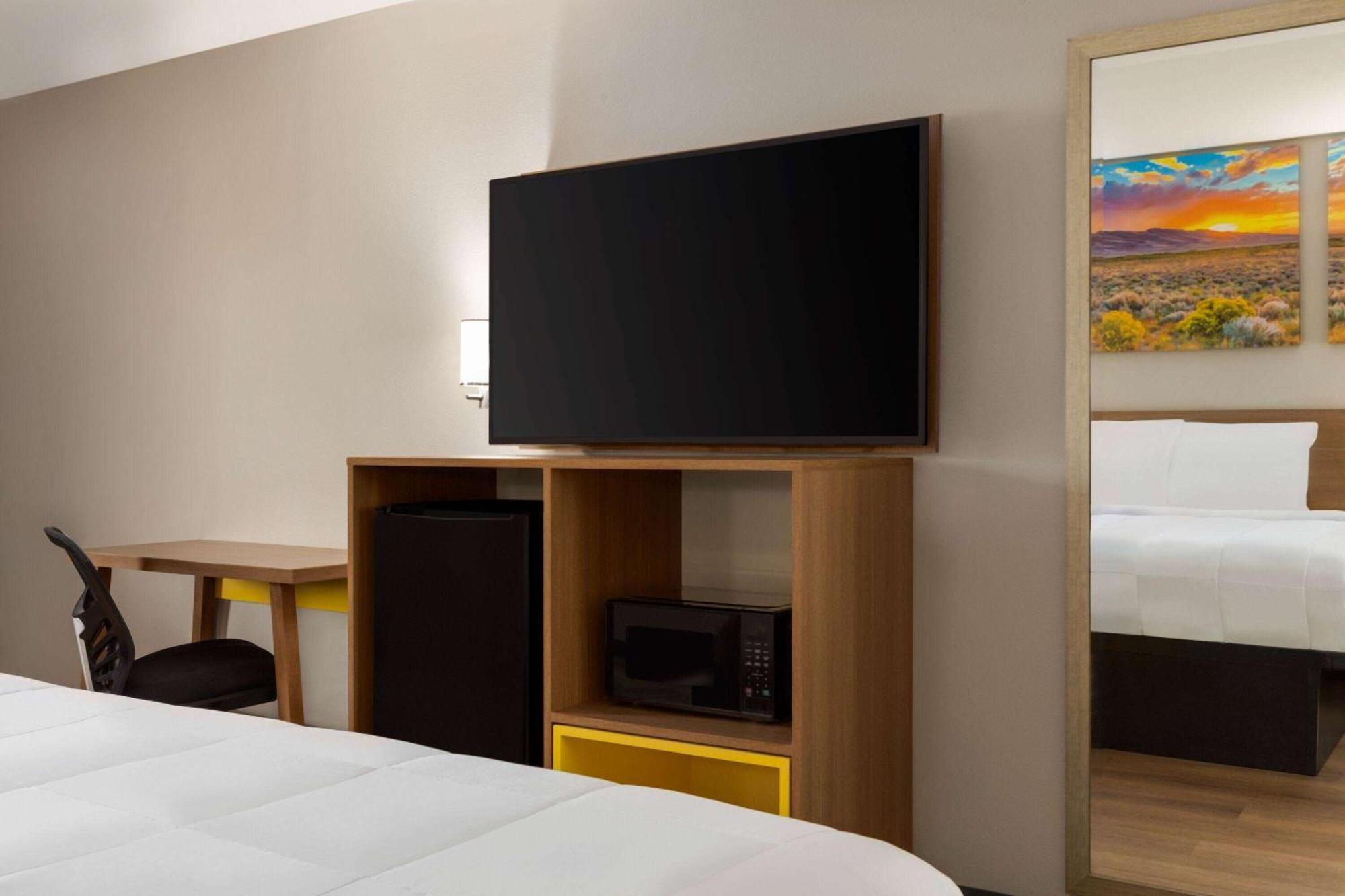 Days Inn By Wyndham Covington Εξωτερικό φωτογραφία