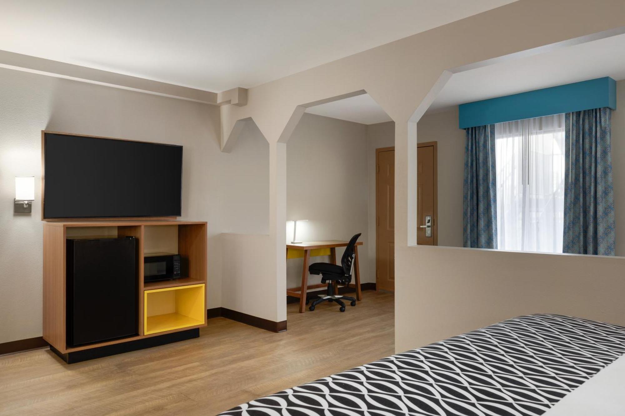 Days Inn By Wyndham Covington Εξωτερικό φωτογραφία